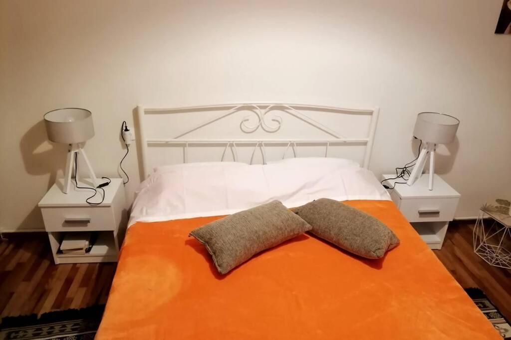 Elegant Central Apartment In 볼로스 외부 사진